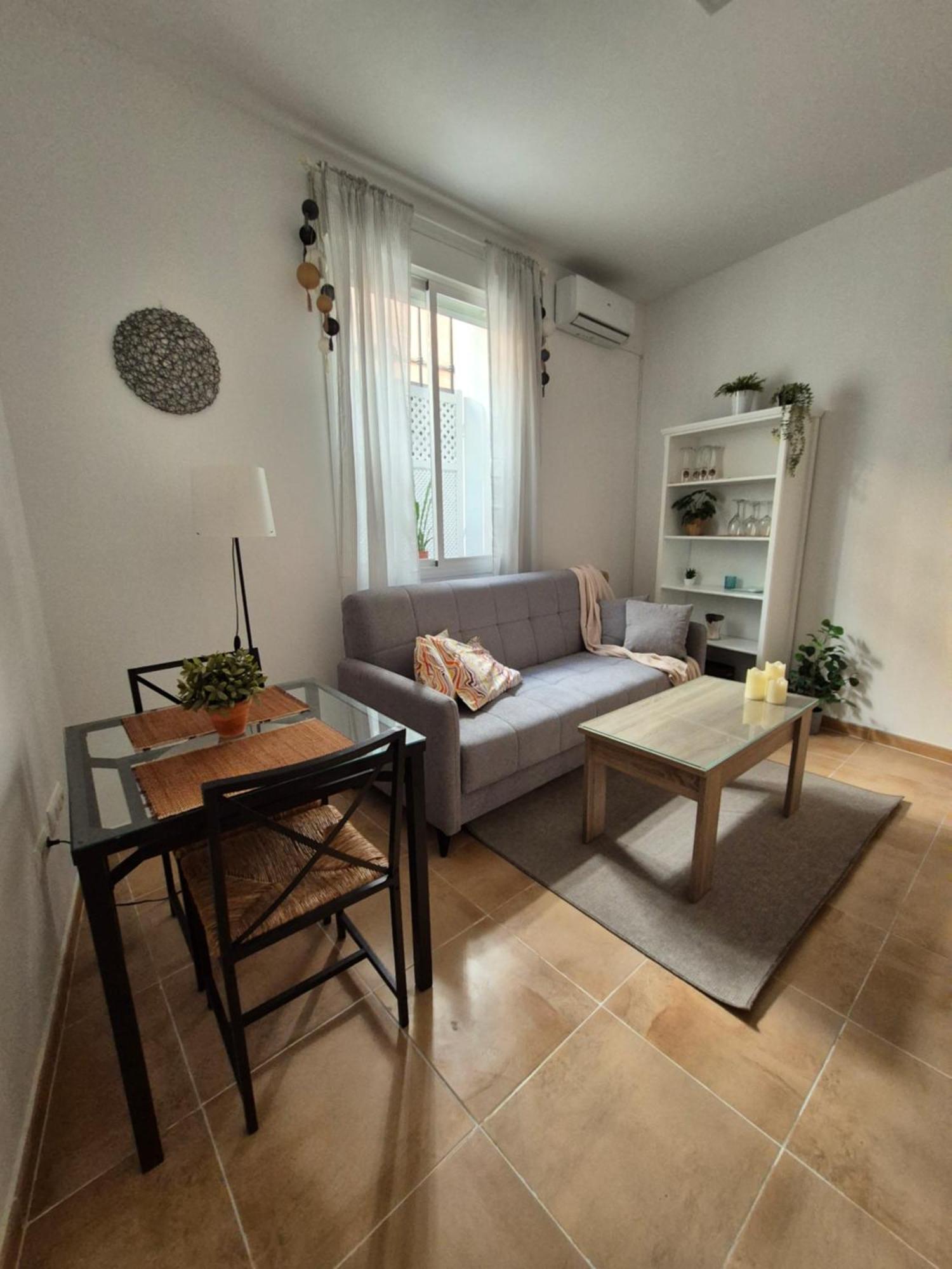 Hostfy Centro San Roman Σεβίλλη Εξωτερικό φωτογραφία
