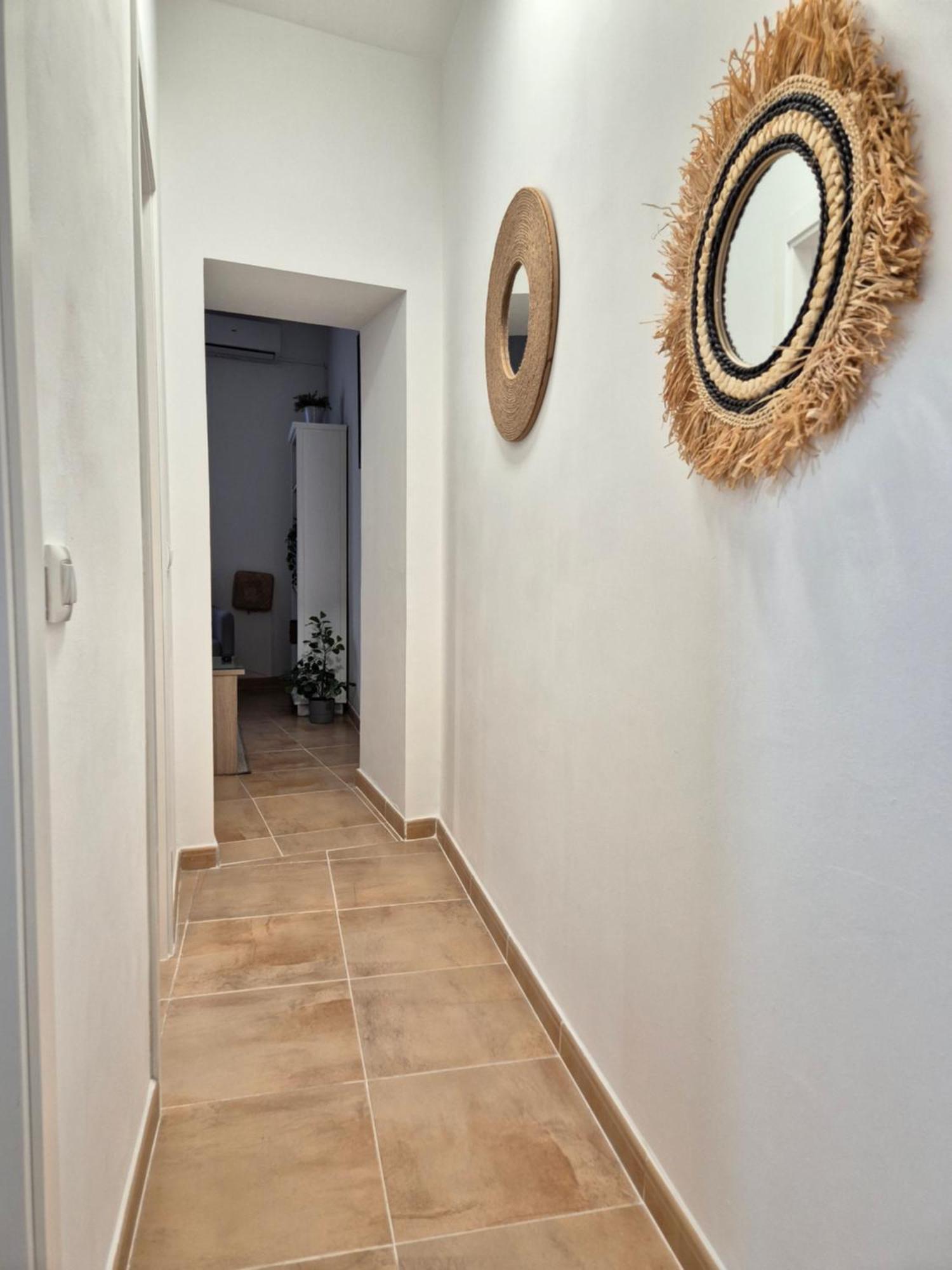 Hostfy Centro San Roman Σεβίλλη Εξωτερικό φωτογραφία