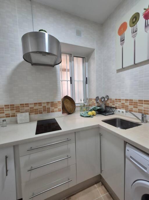 Hostfy Centro San Roman Σεβίλλη Εξωτερικό φωτογραφία